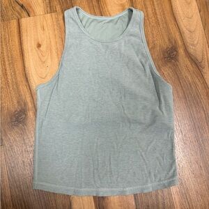 Vuori Pose Plyo Tank